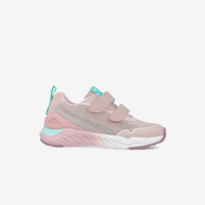 Zapatilla deportiva rosa para niña con puntera de goma y doble velcro. Ligeras, seguras y transpirables. Ideales para correr y jugar cada día.