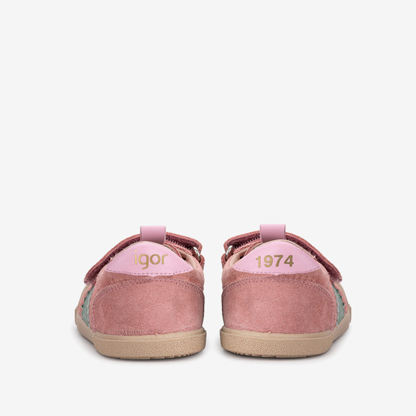 Zapatillas respetuosas Igor rosa ante niña | Comodidad y autonomía para cada paso