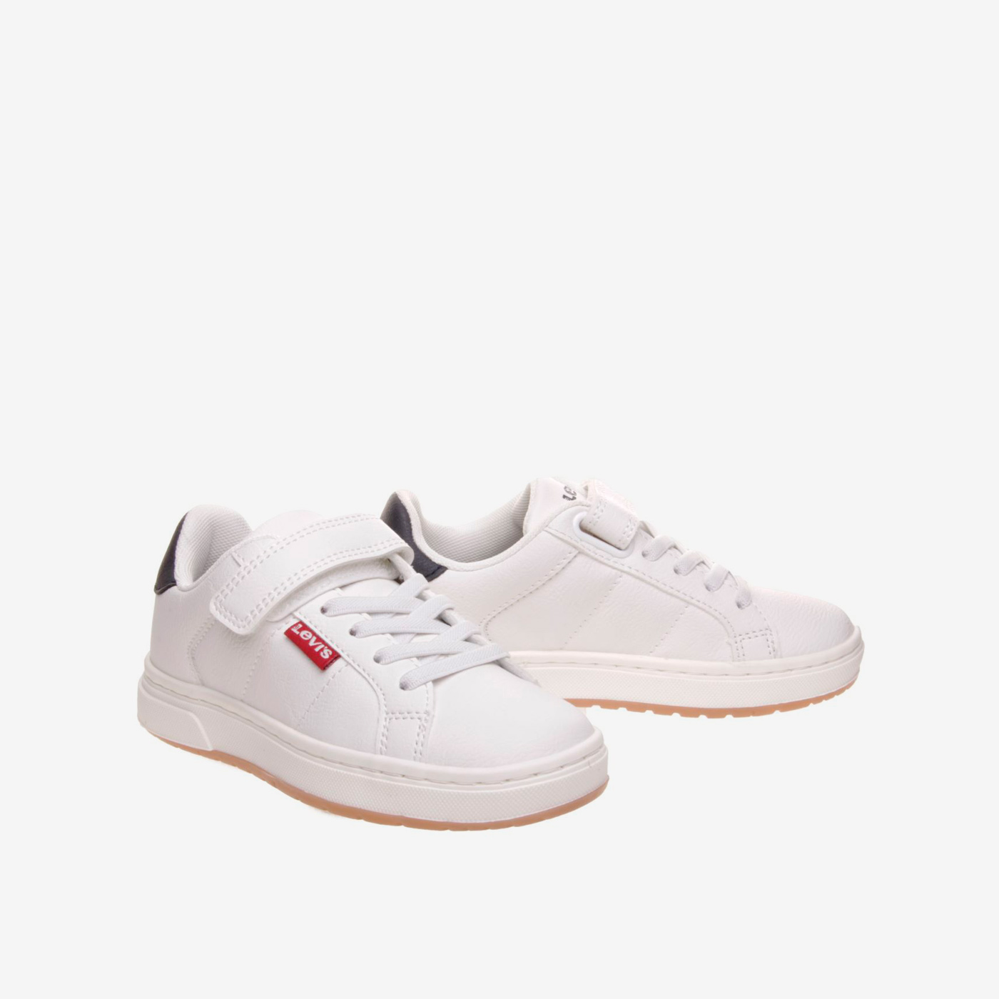 Zapatillas Levi’s blancas para niño | Comodidad para el cole y más allá