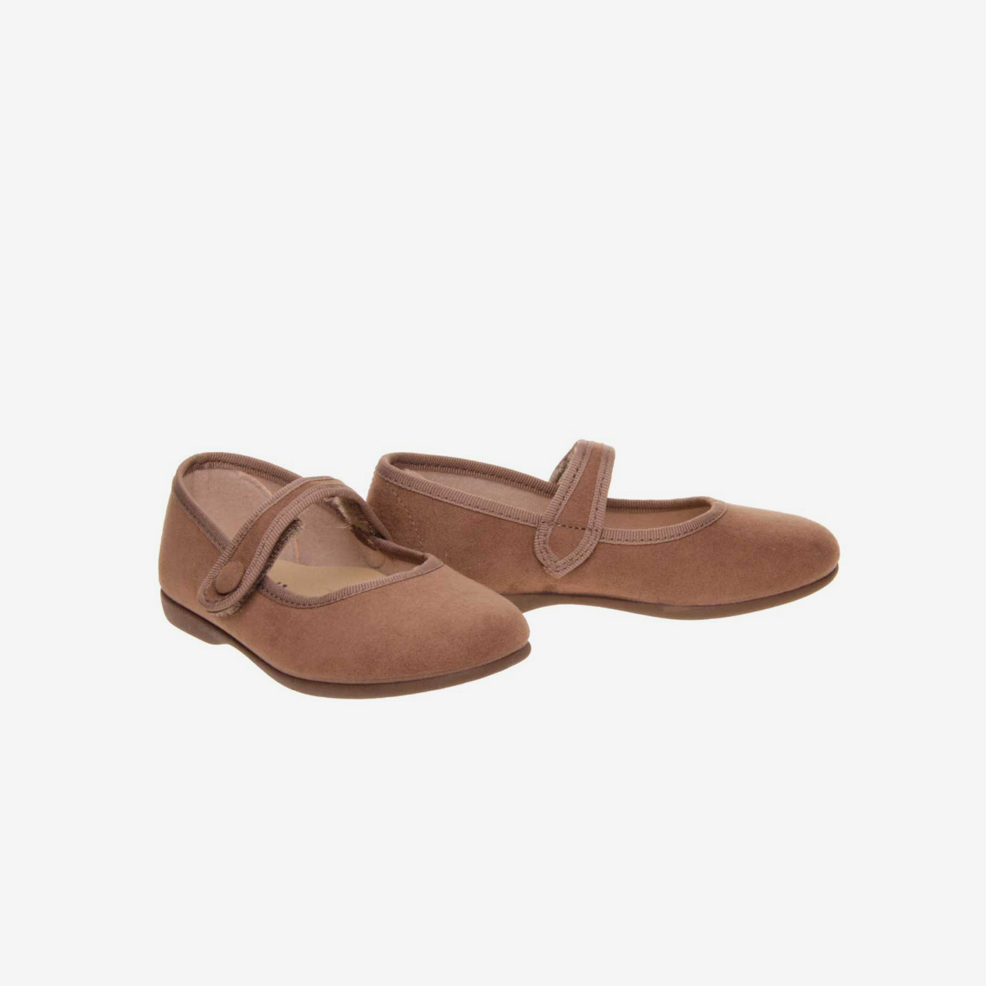 Zapato tipo merceditas con velcro para niña Batila