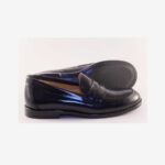 Zapato mocasin en florentin azul.