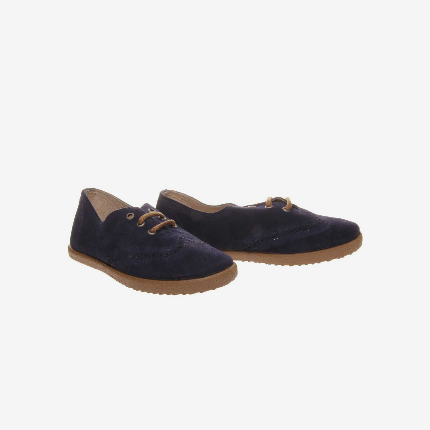 Zapato de niño en serraje azul con cordones de Batila