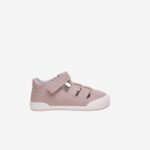 Sandalia respetuosa de Blanditos en color rosa.