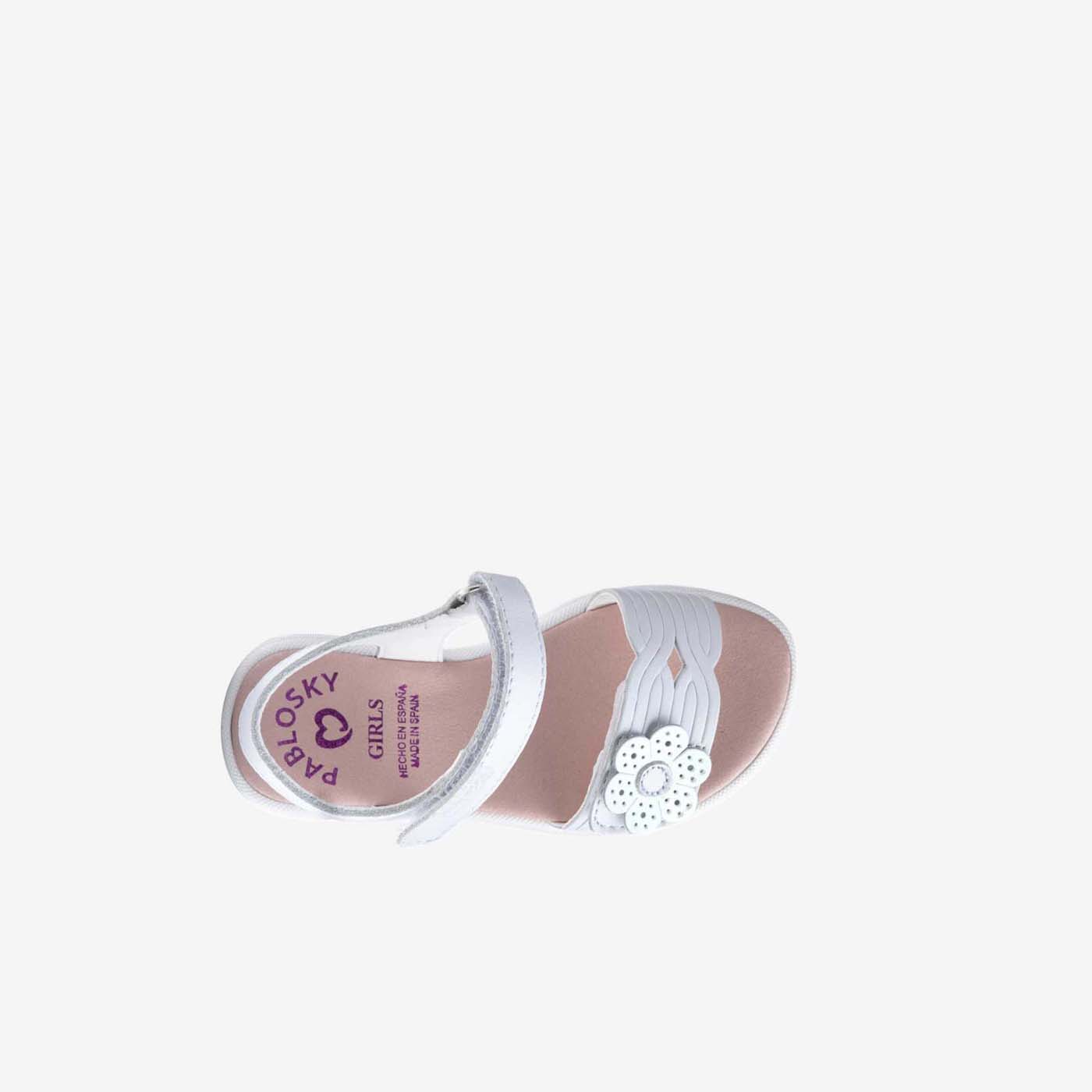 Sandalias de niña Pablosky con velcro en la pala y estilo