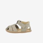 Sandalia verde con puntera reforzada de Blanditos para niño | Libertad para explorar con dulzura