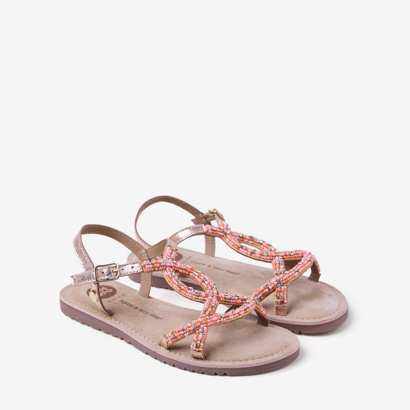 Sandalia metalizada con hebilla de la marca Gioseppo.