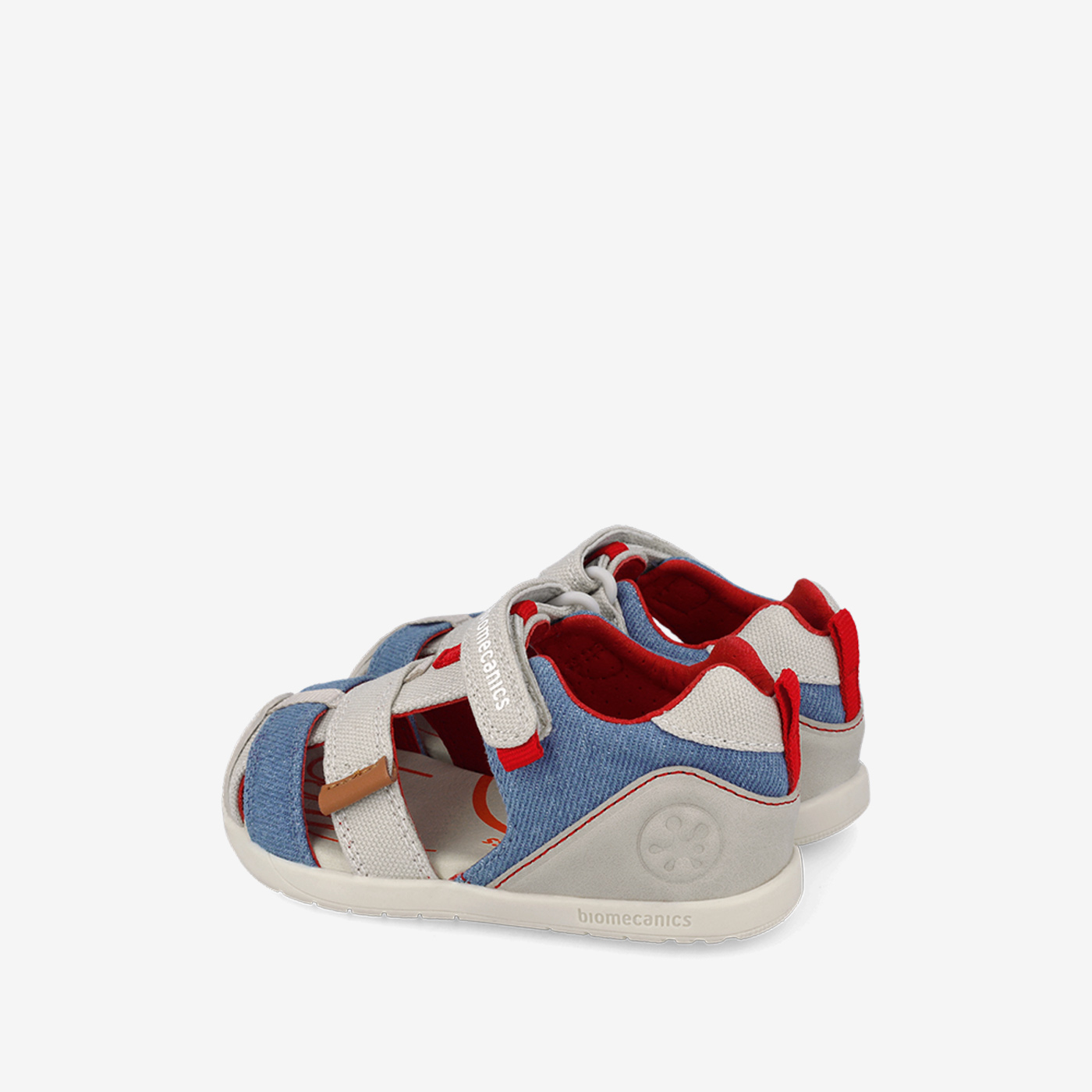 Sandalias respetuosa en color beige con azul, puntera reforzada.