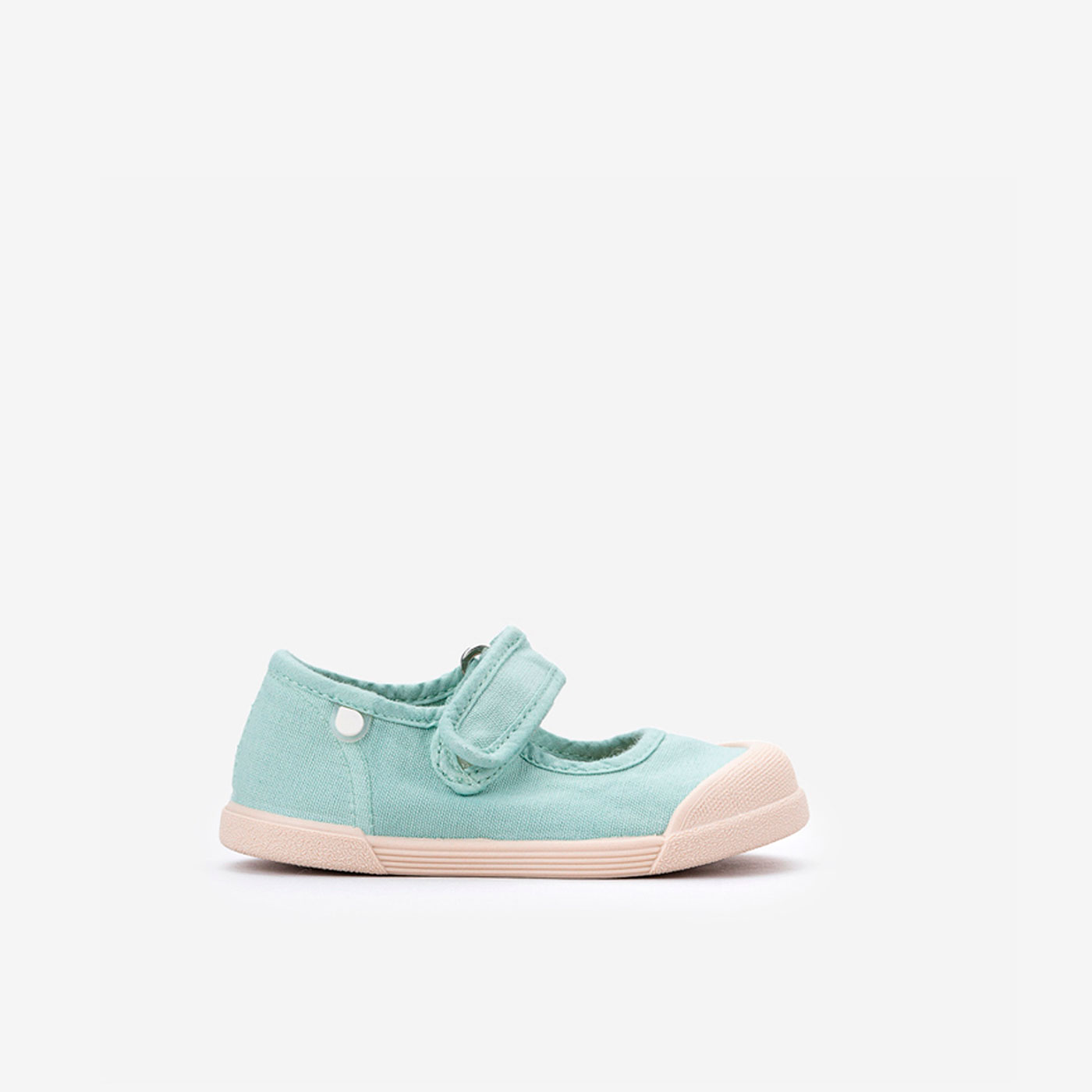 Merceditas Barefoot de Lona Respetuosa para Niñas en color verde – Marca Igor