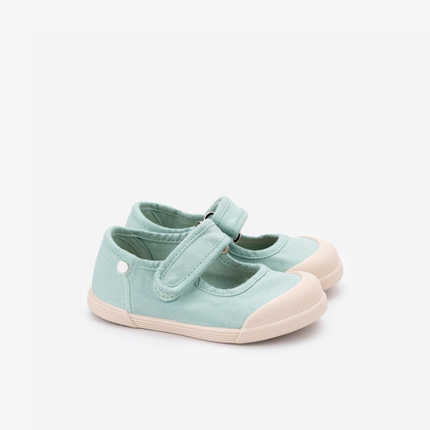 Merceditas Barefoot de Lona Respetuosa para Niñas en color verde – Marca Igor