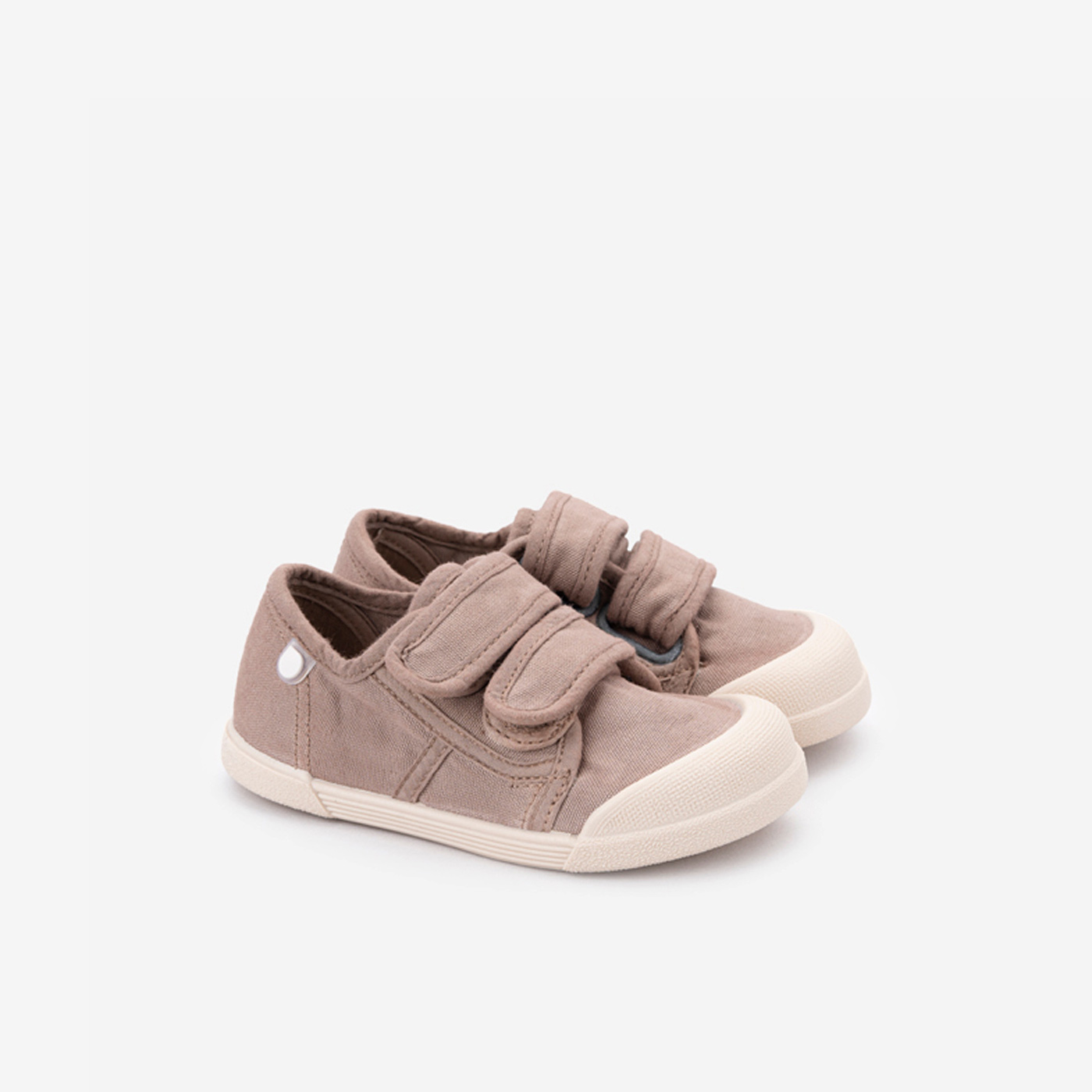 Lona respetuosa de niño con doble velcro y puntera reforzada de Igor.