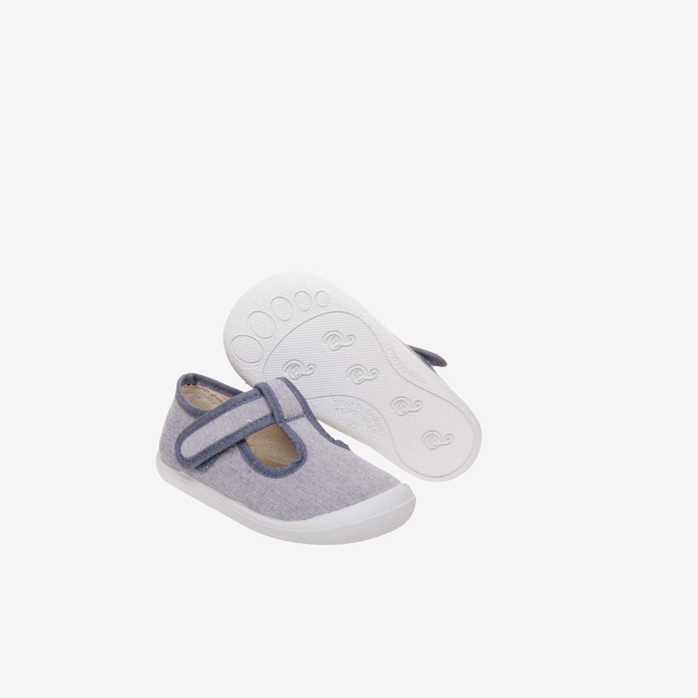 Pepito de lona en azul con velcro.