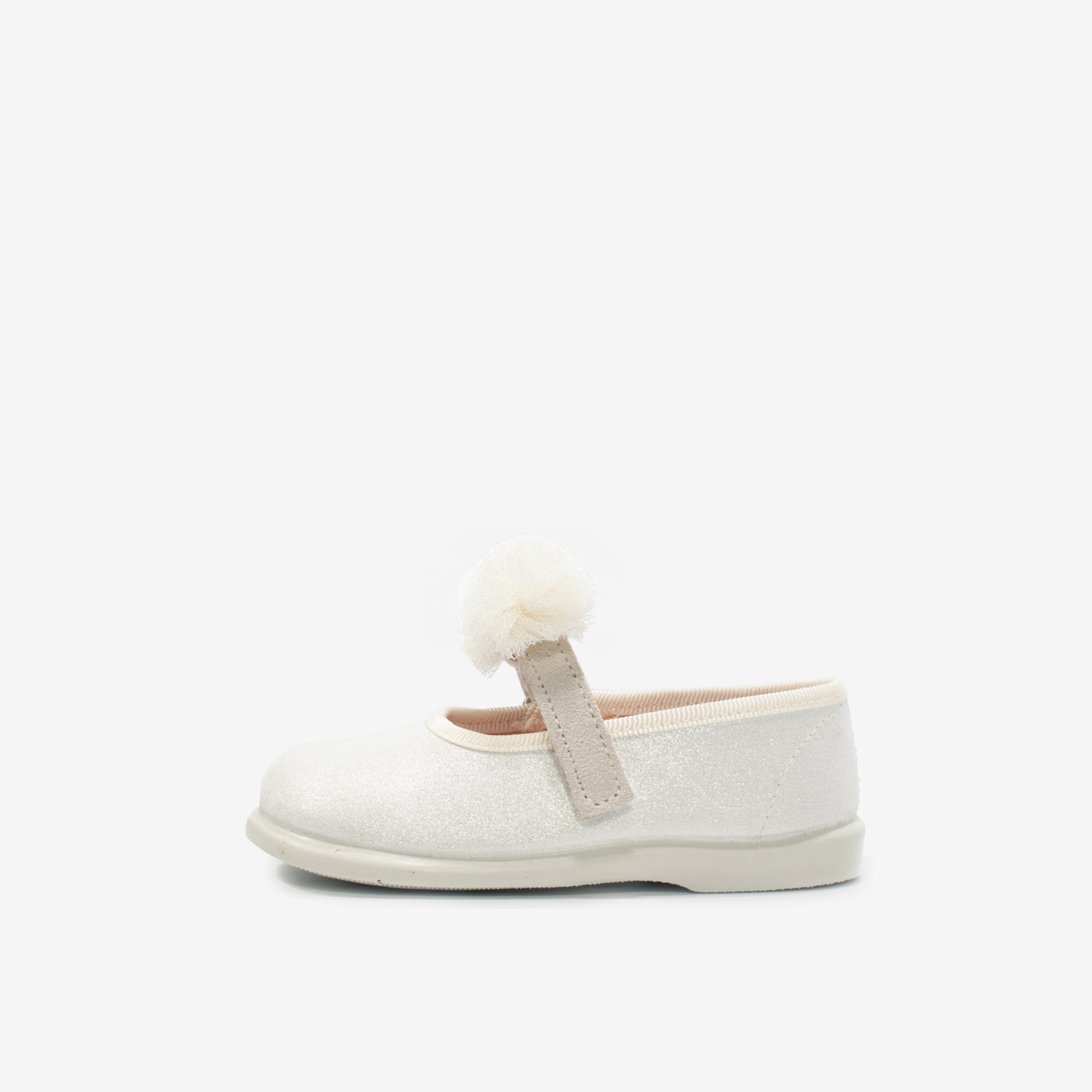 Merceditas en beige para vesir - Suave y confortable.