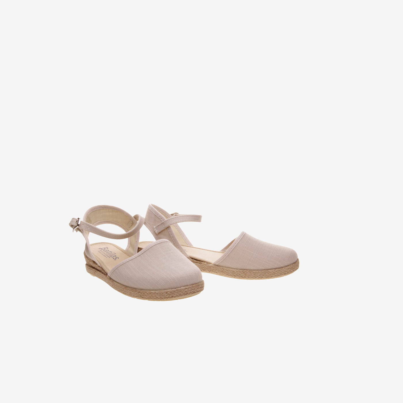 Sandalia esparteña de lona beige con hebilla para niña.