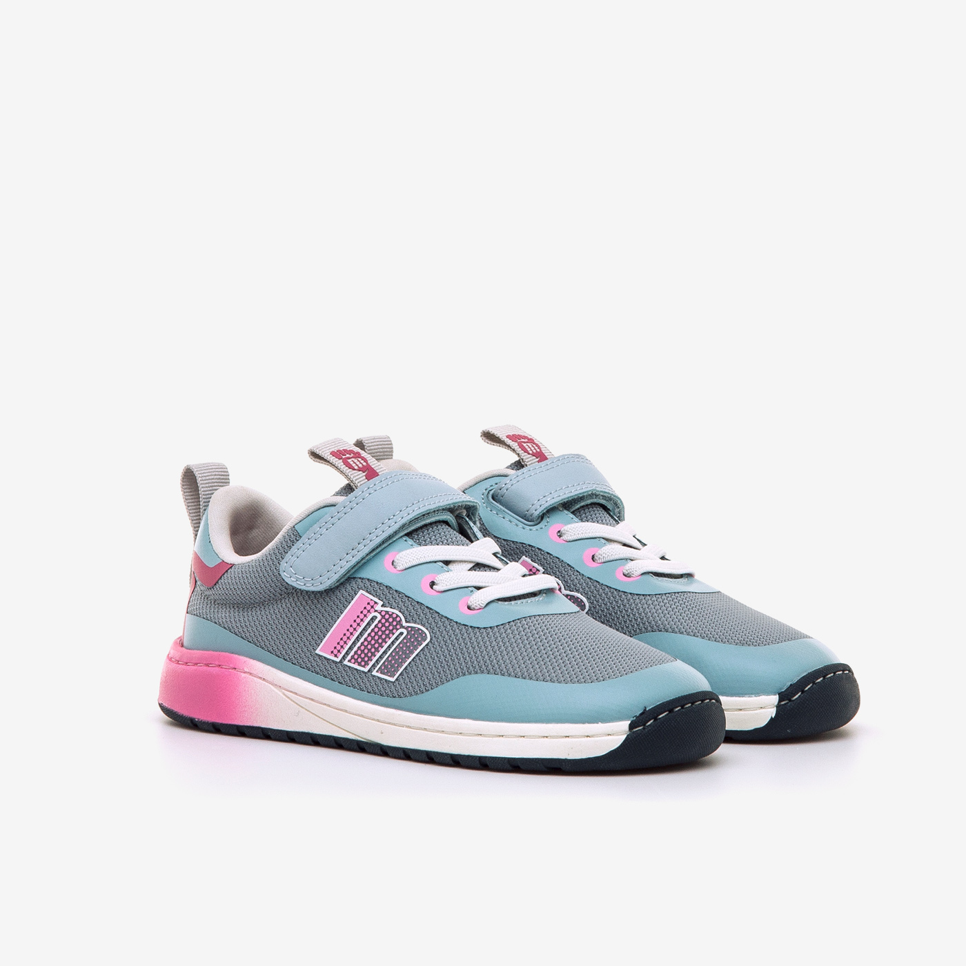 Deportivo respetuosa niña de la coleccion Mustang con velcro y puntera reforzada