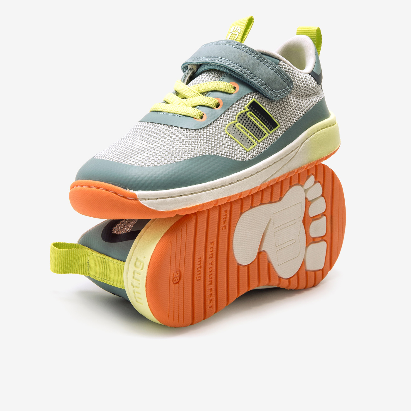 Deportiva respetuosa de Mustang de niño con puntera reforzada