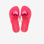 Playeras en fucsia con adorno de corazon de Ipanema