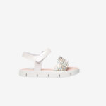 Pablosky, sandalia de niña blanca. Muy ligeras y flexibles.