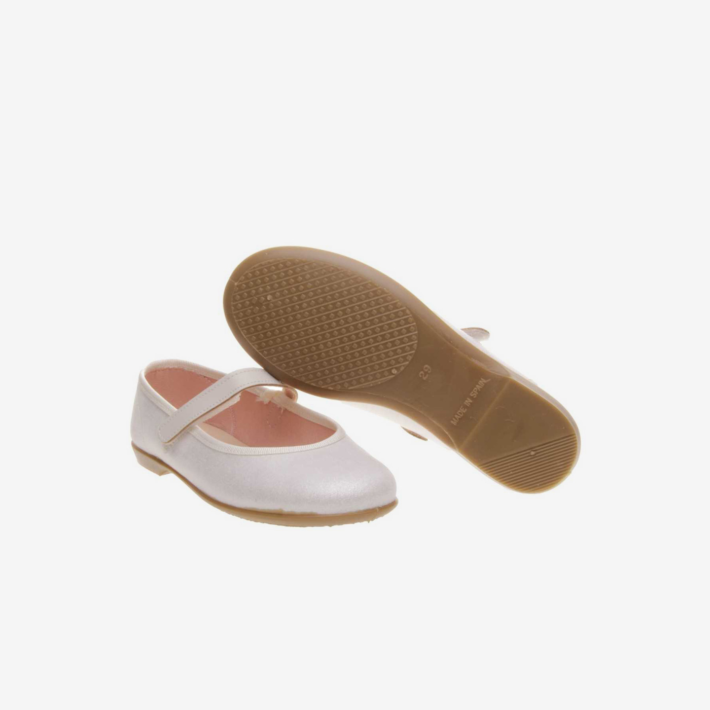 Mercededitas en beige con velcro de la marca Zapy