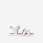 Sandalia respetuosa en blanco y plata respetuosa, de la linea Garvalin