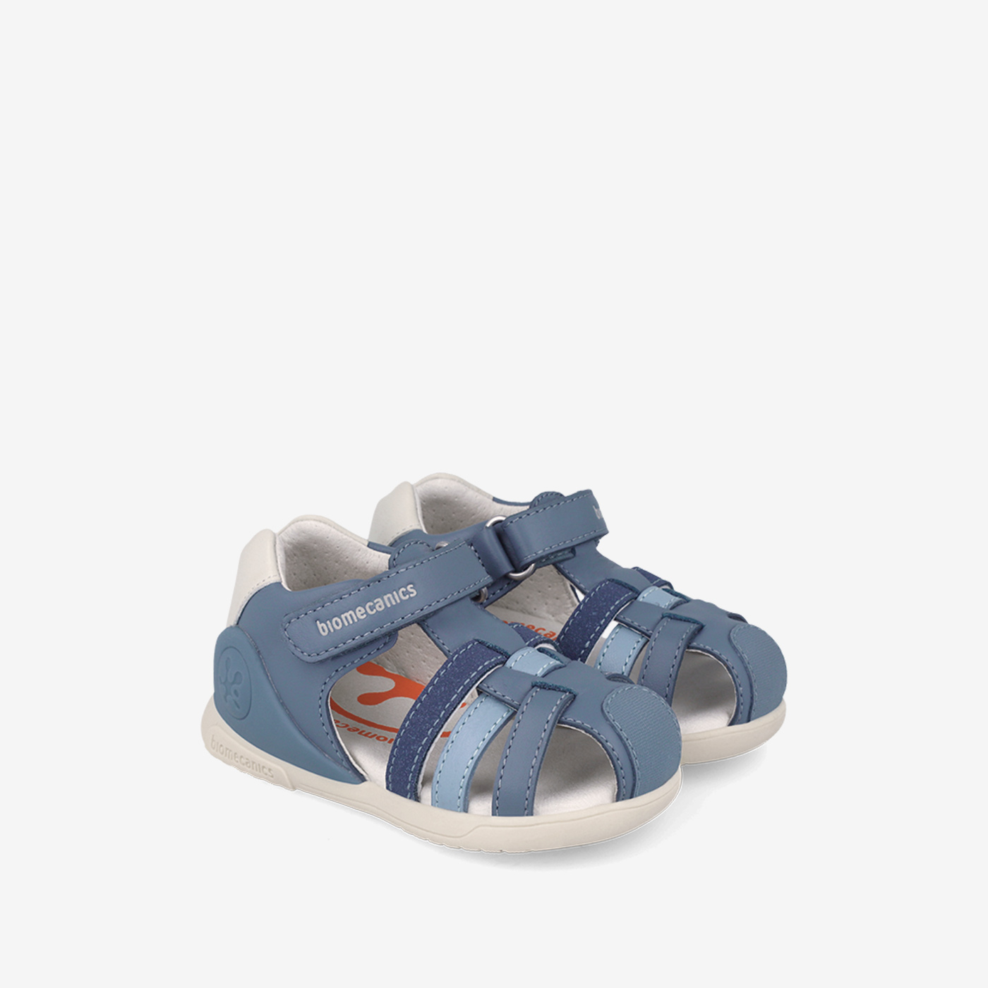 Sandalia de niño en azul con puntera reforzada de Biomecanics